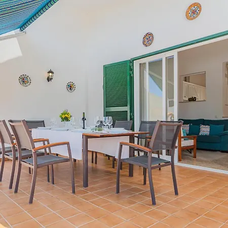 Villa Noelia Santo Tomas